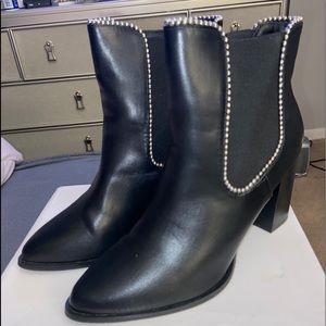 Ankle boots